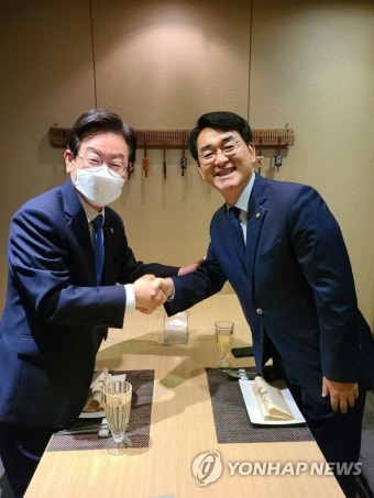 국민의힘 대표 권성동, 더불어민주당 대표 이재명과 18일 회동 합의