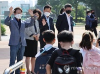 우신초등학교 찾은 조희연 서울시교육감