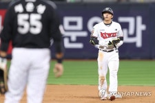 조용호 2루타