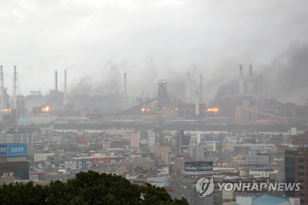 포항 포스코 제철소 화재, 소방 당국 대응에 촉박함