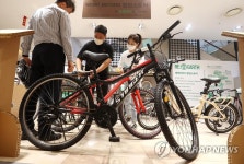 롯데마트 송파점에 오픈한 재생자전거 팝업스토어