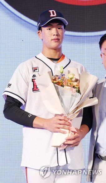 두산 베어스에 지명된 최준호