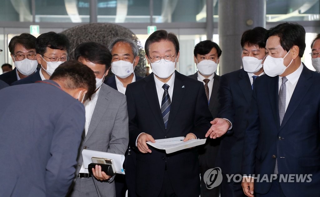 제20대 대통령선거 불법 선거운동 혐의 무죄 확정, 이재명 대표에 대한 비판 고조