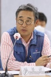 인사말하는 임봉균 전국택시노동조합연맹 사무처장