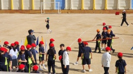 아, 시원해 마스크 벗은 초등학교 가을운동회 함박웃음