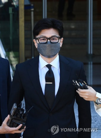 '검수완박'법 관련 공개 변론 참석하는 한동훈 장관