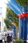 악취 예방 은행나무 설치된 그물망