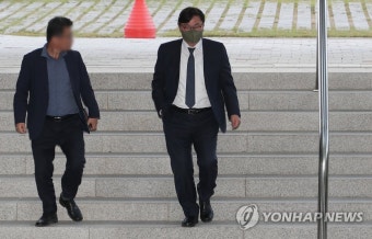 '쌍방울 뇌물 혐의' 이화영 전 경기부지사 구속(종합)