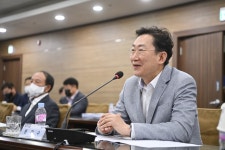 김진태 강원지사 한국 반도체 교육원 원주에 설립 추진