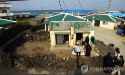 총탄에 아래턱 잃고 반평생…무명천 할머니를 아시나요