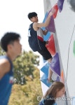 코스 공략하는 이도현