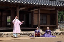 인간문화재의 구술 자서전…EBS 라디오 문화가 된 사람들