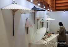 눈길 사로잡는 공예 작품들