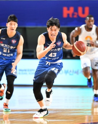 '허웅 19점' KCC, '이대성 25점' 가스공사 제압…산뜻한 출발