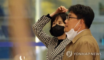 검찰 출석하는 박은정 전 법무부 감찰담당관