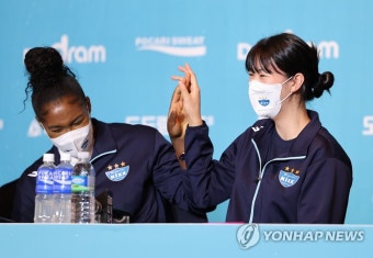 현대건설 야스민, GS칼텍스 모마…외국인 선수들이 뽑은 기대주