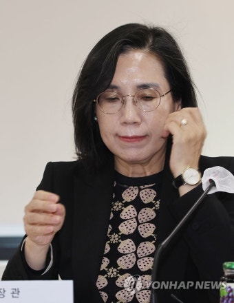여성단체 정부조직개편안 간담회 하는 김현숙 장관