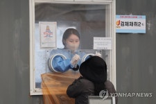 신규확진 1주 전보다 4800명 증가