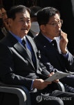 박정희 대통령 43주기 추도식 참석한 강창희-김문수