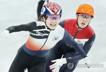 쇼트트랙 최민정, 라이벌 스휠팅과 8개월 만에 맞대결