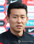 카타르 월드컵 전 마지막 소집훈련, 인터뷰하는 김태환