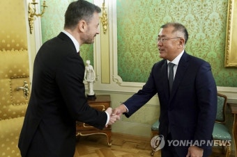 정의선 회장, 슬로바키아 총리 면담