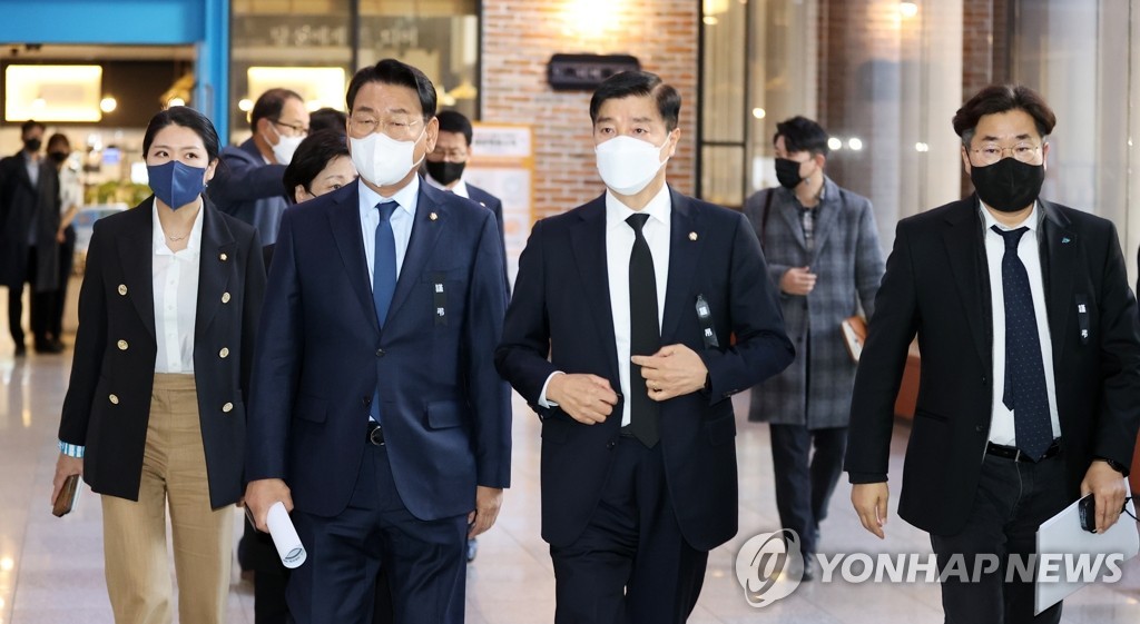 민주당, 대검찰청에 항의 방문…심우정 총장 즉각 사퇴 요구