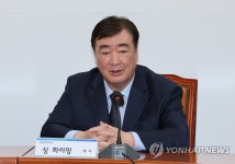 인사말하는 싱하이밍 주한중국대사