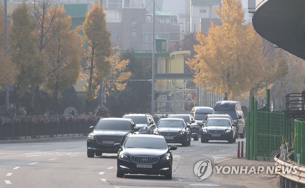 尹 대통령 체포·법정갈등, 대통령 관저 경호 논란
