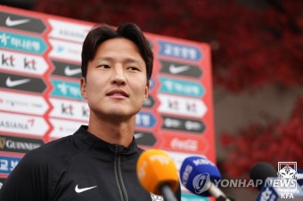 인터뷰하는 권경원