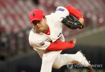 한화 변우혁 ↔ KIA 한승혁·장지수 트레이드…스토브리그 시작