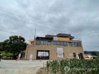 전국 9곳 소극장 뭉쳤다…대한민국 소규모 연극 무대 열전 다채