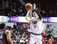 이우석 슛