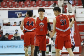 '이우석 24점' 프로농구 현대모비스, 한국가스공사 잡고 3연승