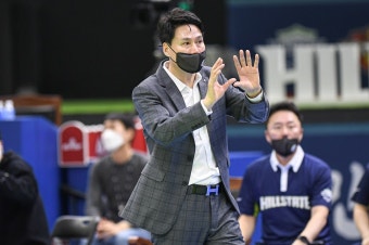 여자배구 현대건설 강성형 감독 