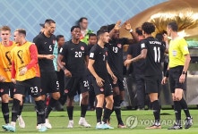 캐나다, 시작하자마자 골