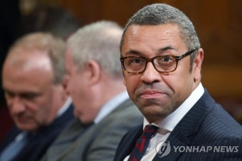 영국·독일, '방역 반대 시위 확산' 중국에 쓴소리