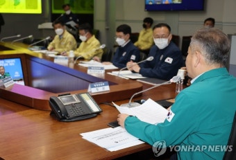 가뭄대책점검회의서 발언하는 이상민 장관