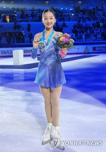 주니어GP 은메달 신지아, 김연아 이후 17년만