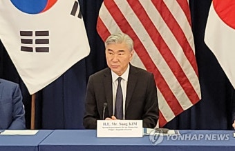 모두발언하는 성 김 미 국무부 대북특별대표