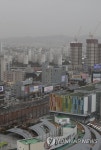 미세먼지로 뿌연 광주 도심