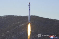 [속보] 북한 어제 서해위성발사장서 정찰위성 개발 중요시험