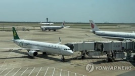 중국, 제로 코로나 끝내자마자 국내선 항공 이용 급증