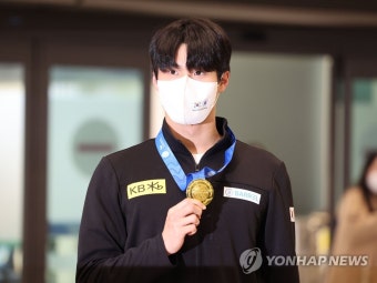 세계수영선수권 자유형 200m 금메달리스트 황선우
