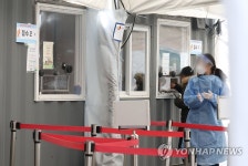 코로나19 겨울 재유행 계속