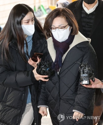 박희영 용산구청장, 쥐재진 질문에 묵묵부답