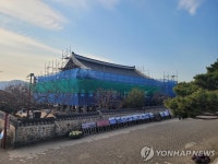 진주성 촉석루 보수공사 마무리…새해 1월 개방