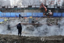 노원 묵동천 난방배관 누수…복구작업 진행