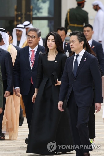 'UAE 국빈 방문' 오찬 참석하는 김건희 여사