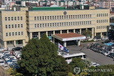 제주교육청, 중학교 신입생에 학습용 노트북 지급